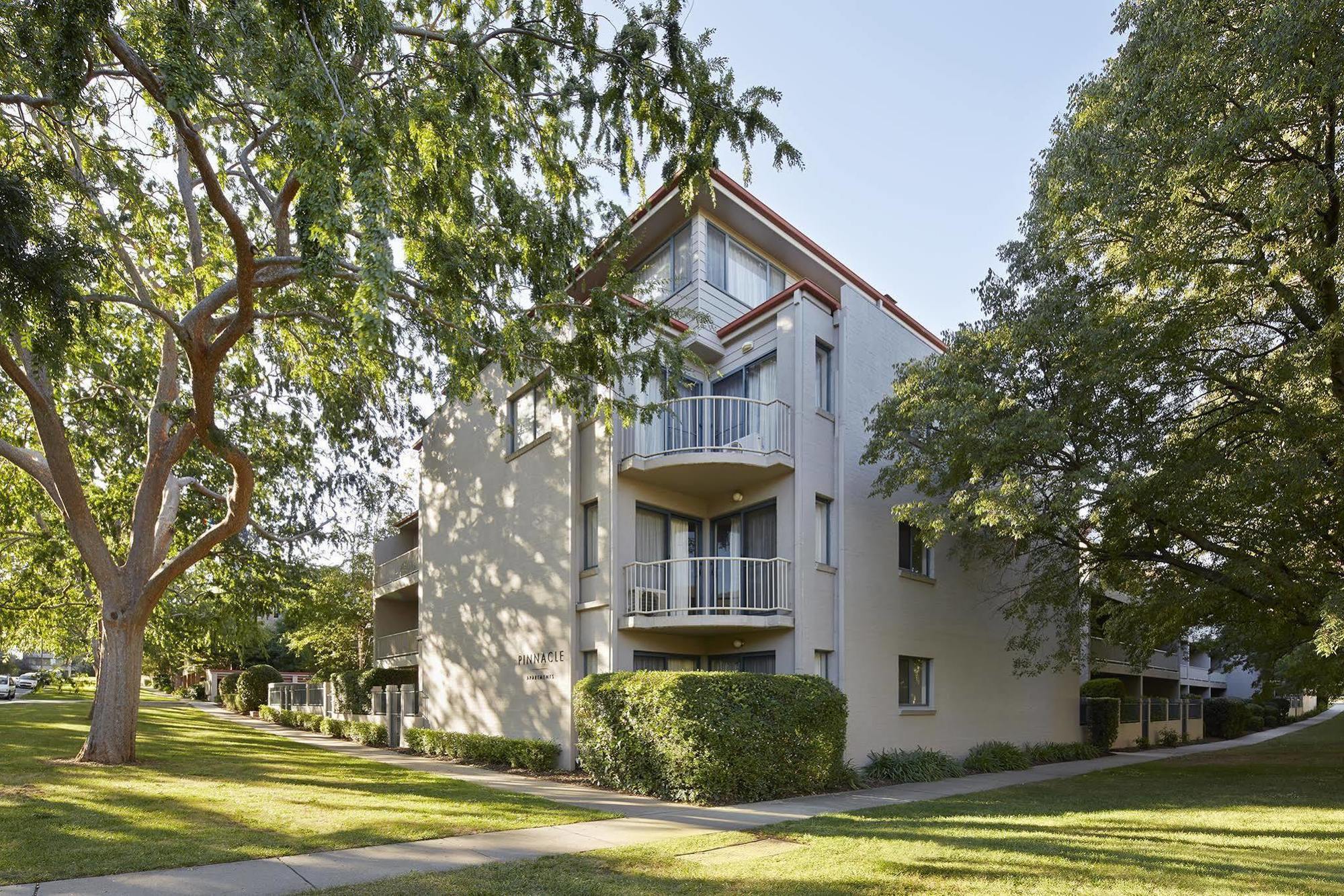 Pinnacle Apartments Kanberra Dış mekan fotoğraf