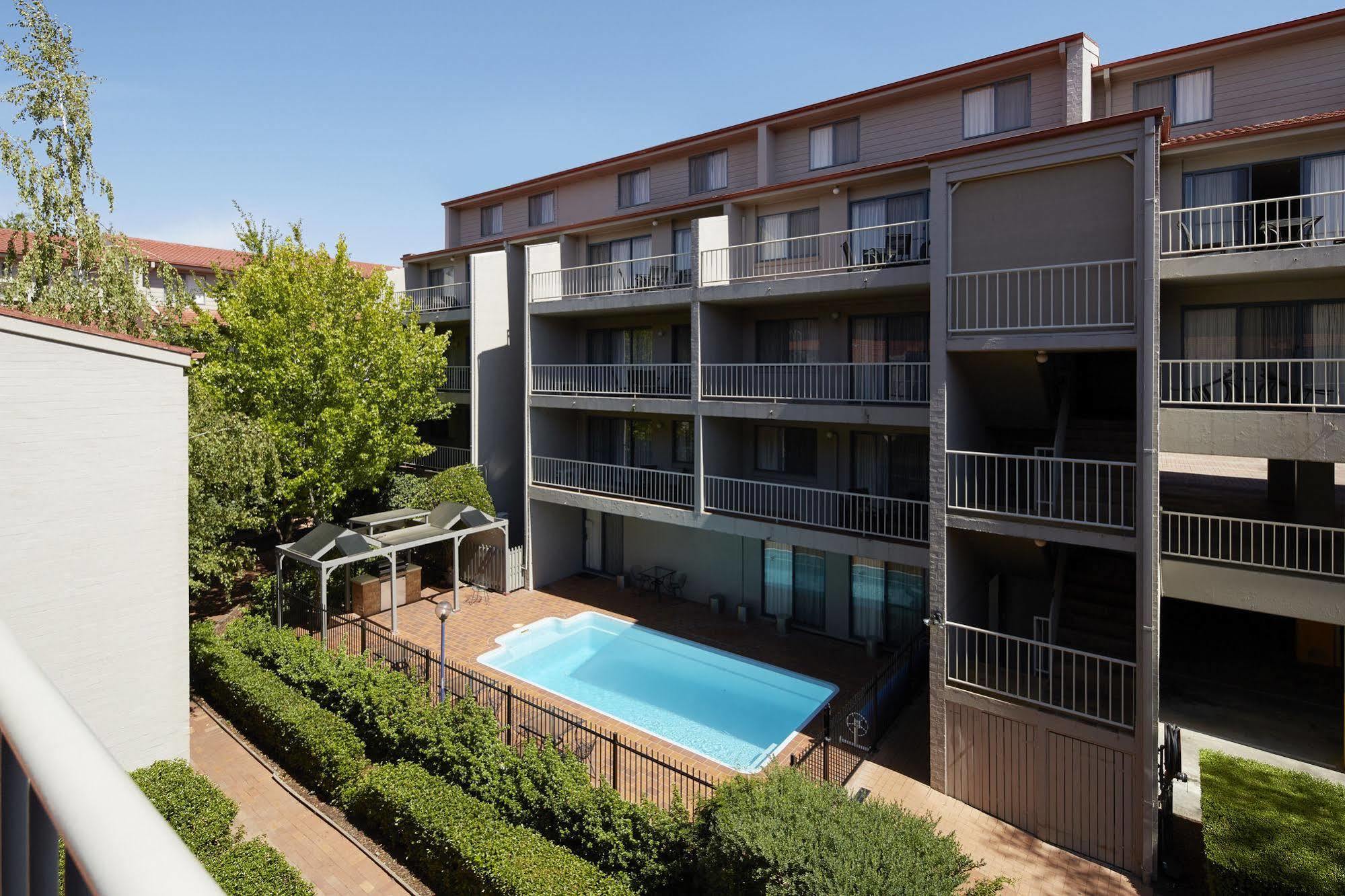 Pinnacle Apartments Kanberra Dış mekan fotoğraf