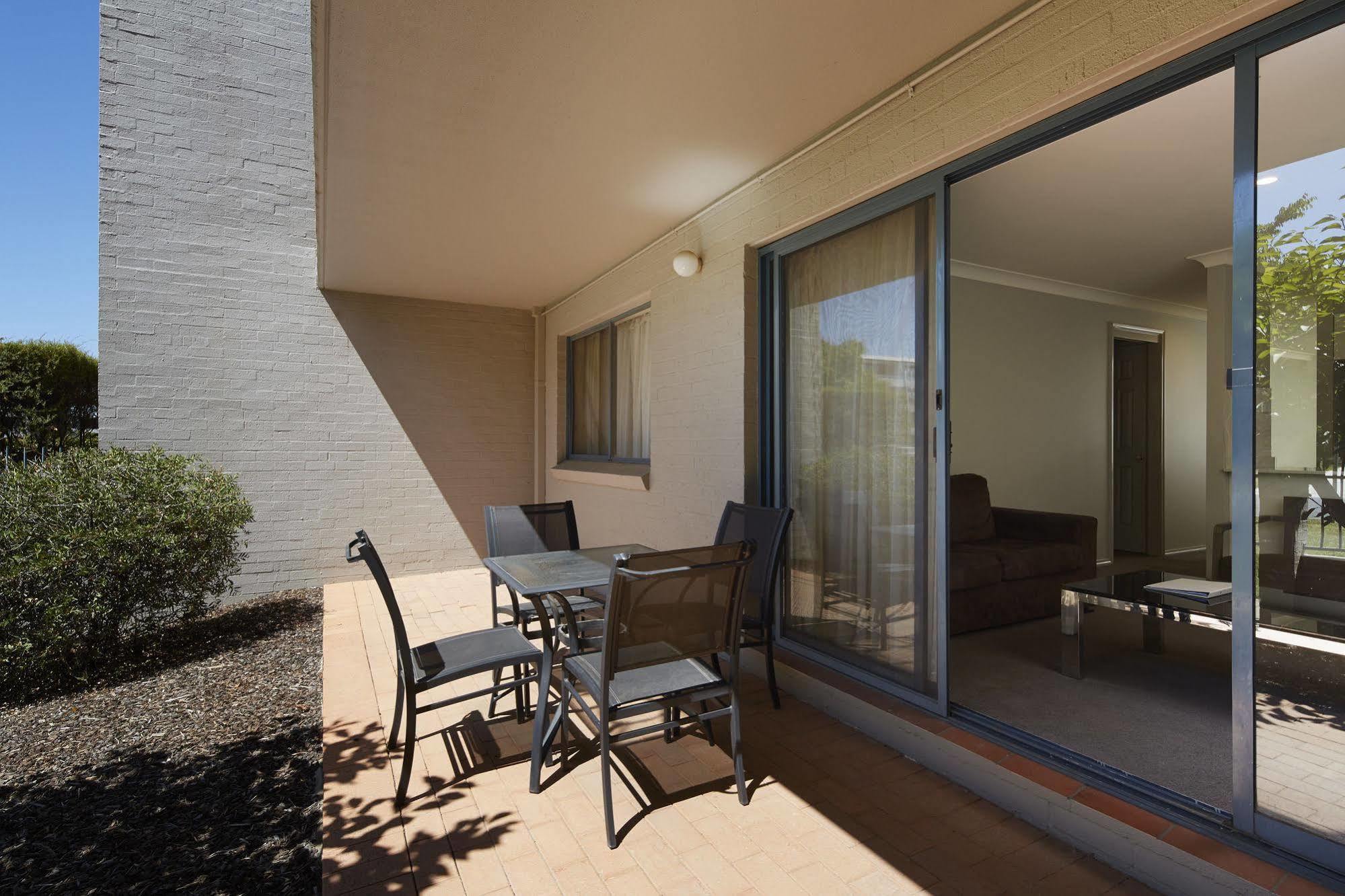 Pinnacle Apartments Kanberra Dış mekan fotoğraf